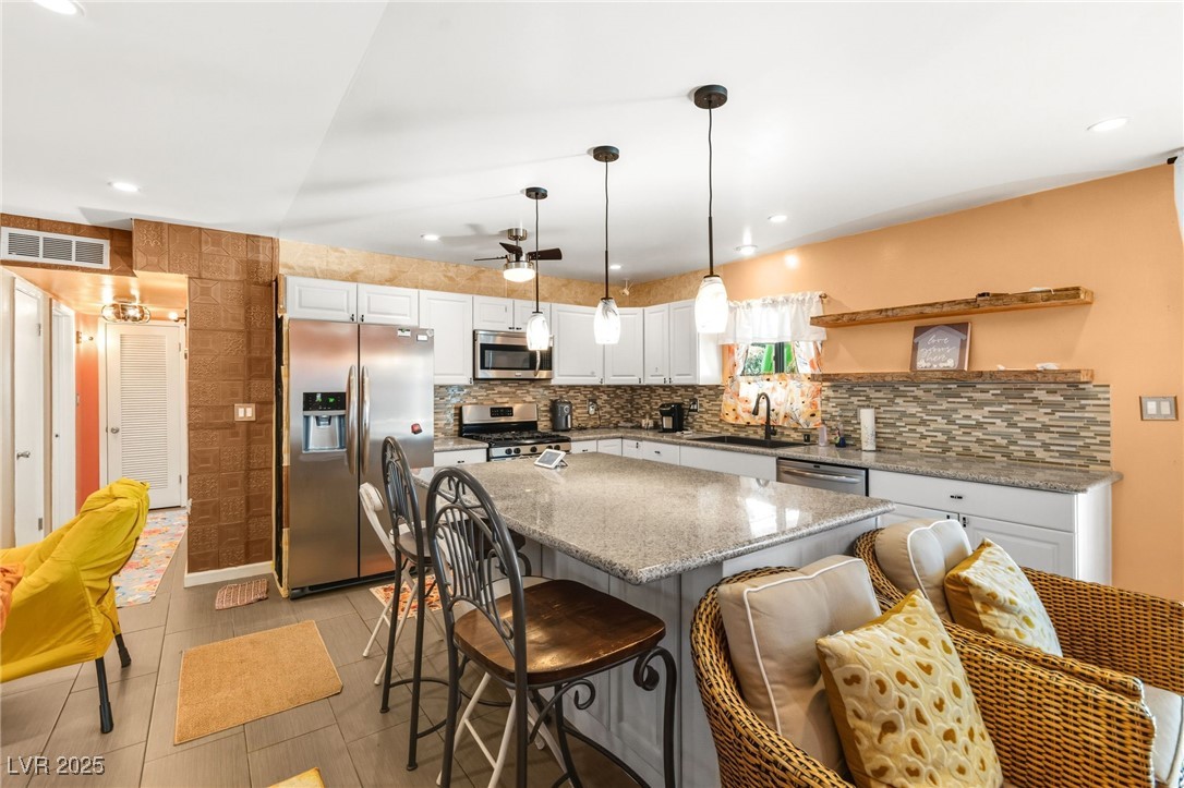 2207 Golden Arrow Drive