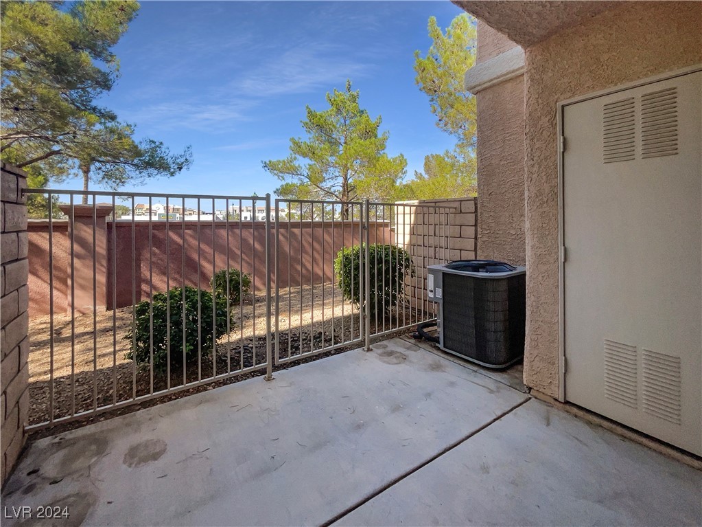 251 S Green Valley Parkway #3313, Henderson, Nevada image 8