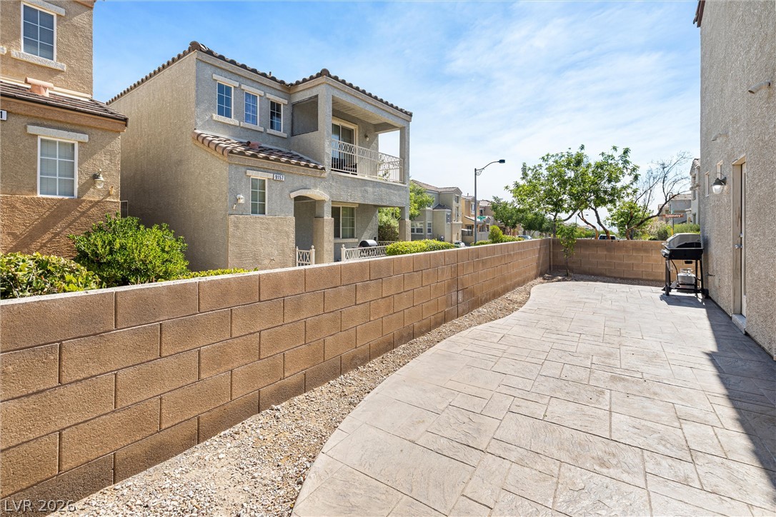 9156 Point Lace Court
