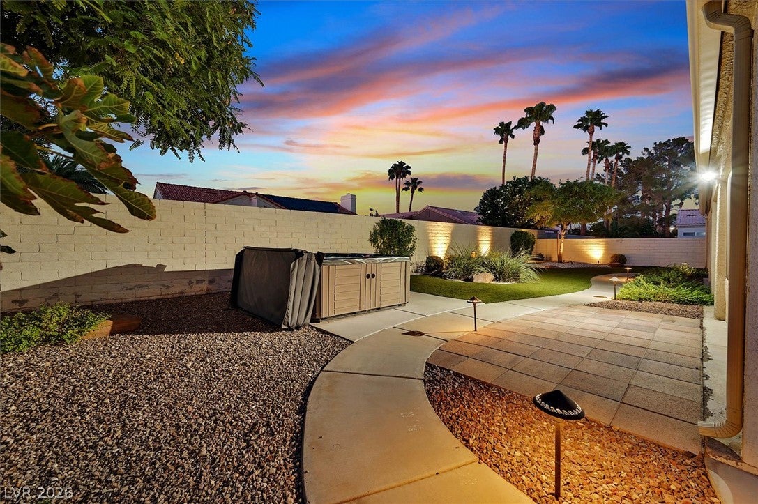 7308 Breezy Night Court
