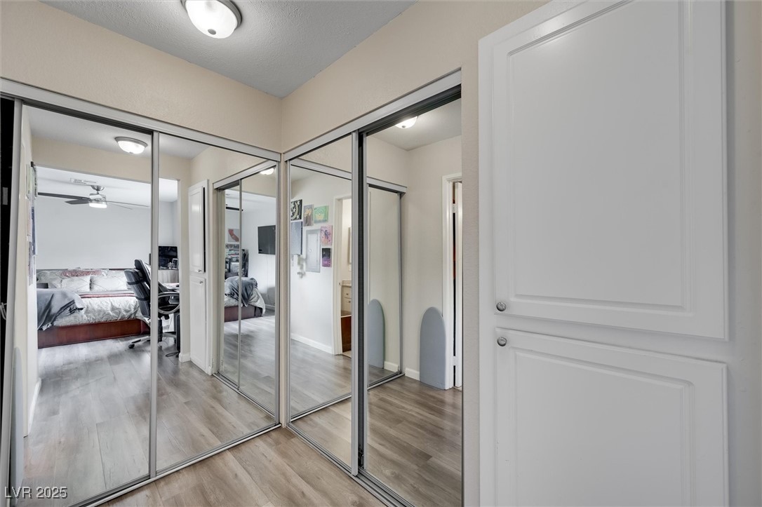 Las Vegas, Nevada 89128, United States, 2 Bedrooms Bedrooms, ,2 BathroomsBathrooms,Residential,Pending,96436