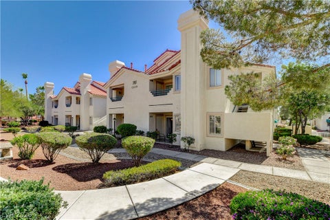 Condo For Sale - 701 Wheat Ridge Lane #104<br/> Las Vegas, NV 89145