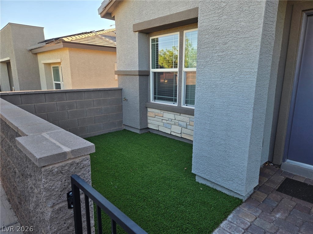 377 Aravalli Crest Street