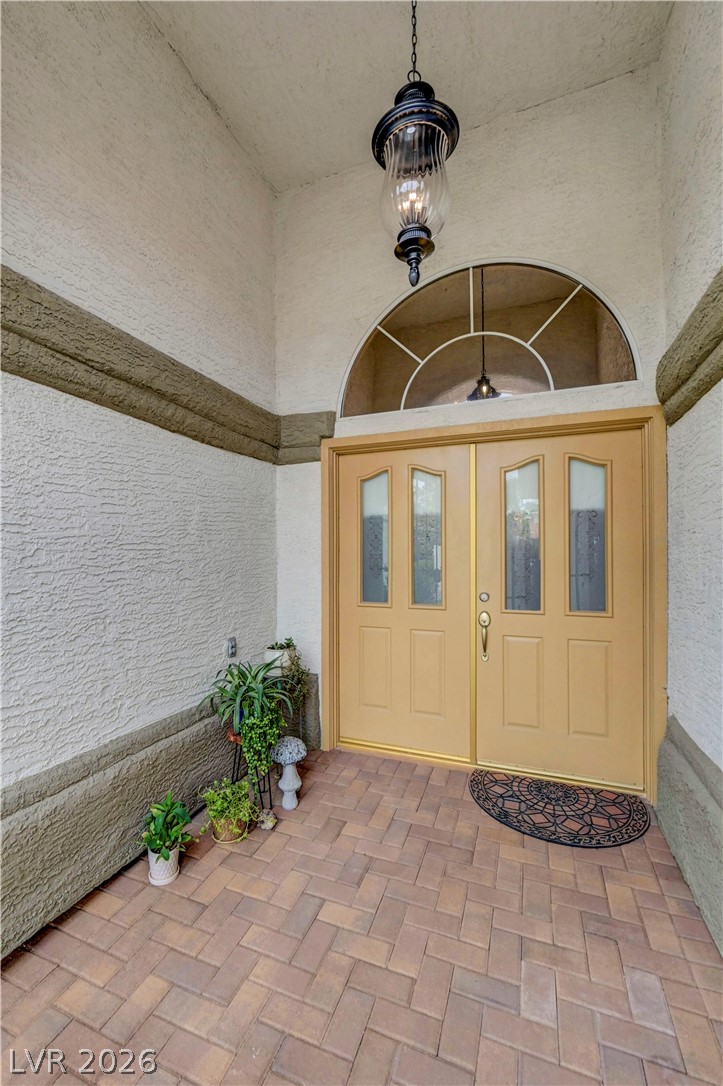 1432 Castle Crest Drive