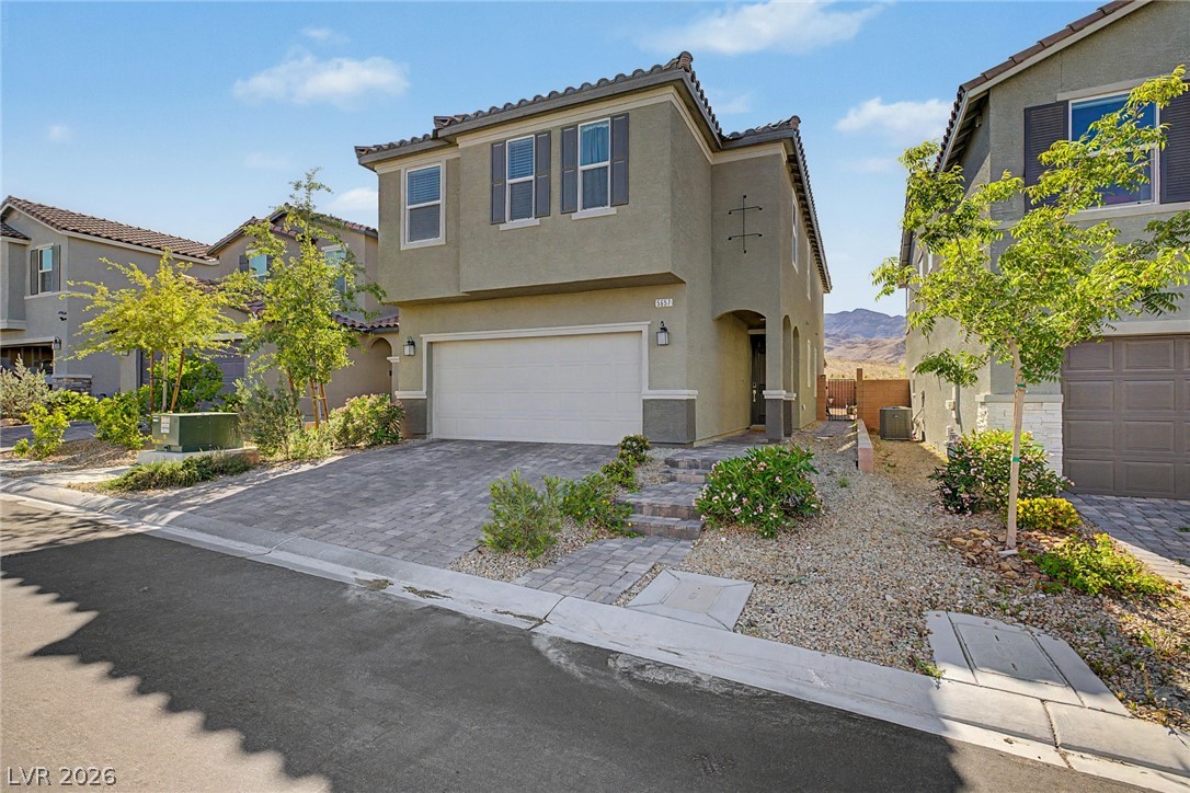 5657 Ridge Run Street