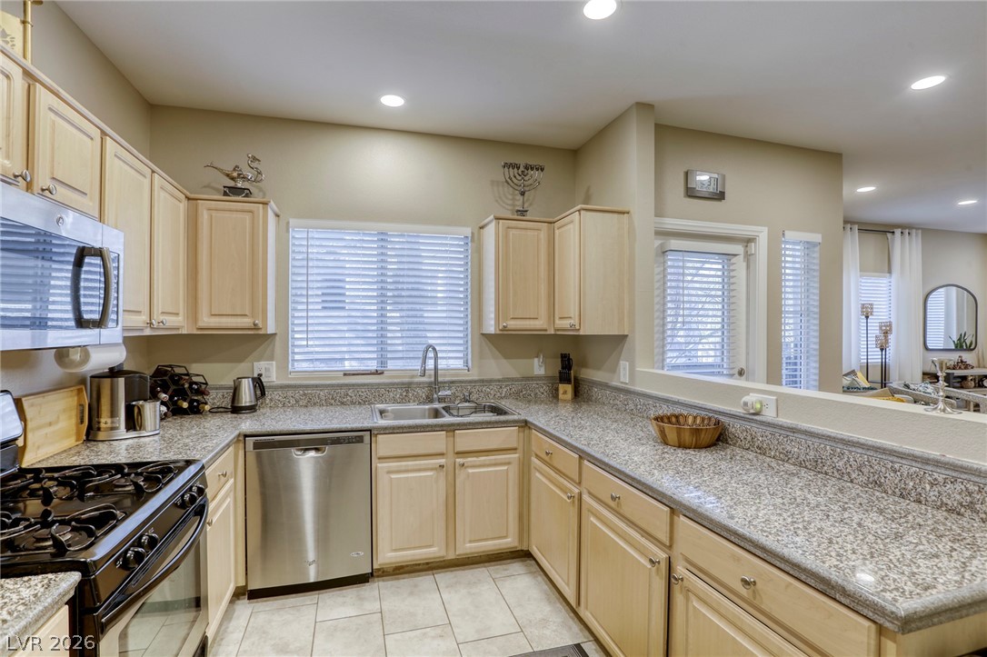 5250 S Rainbow Boulevard 2032