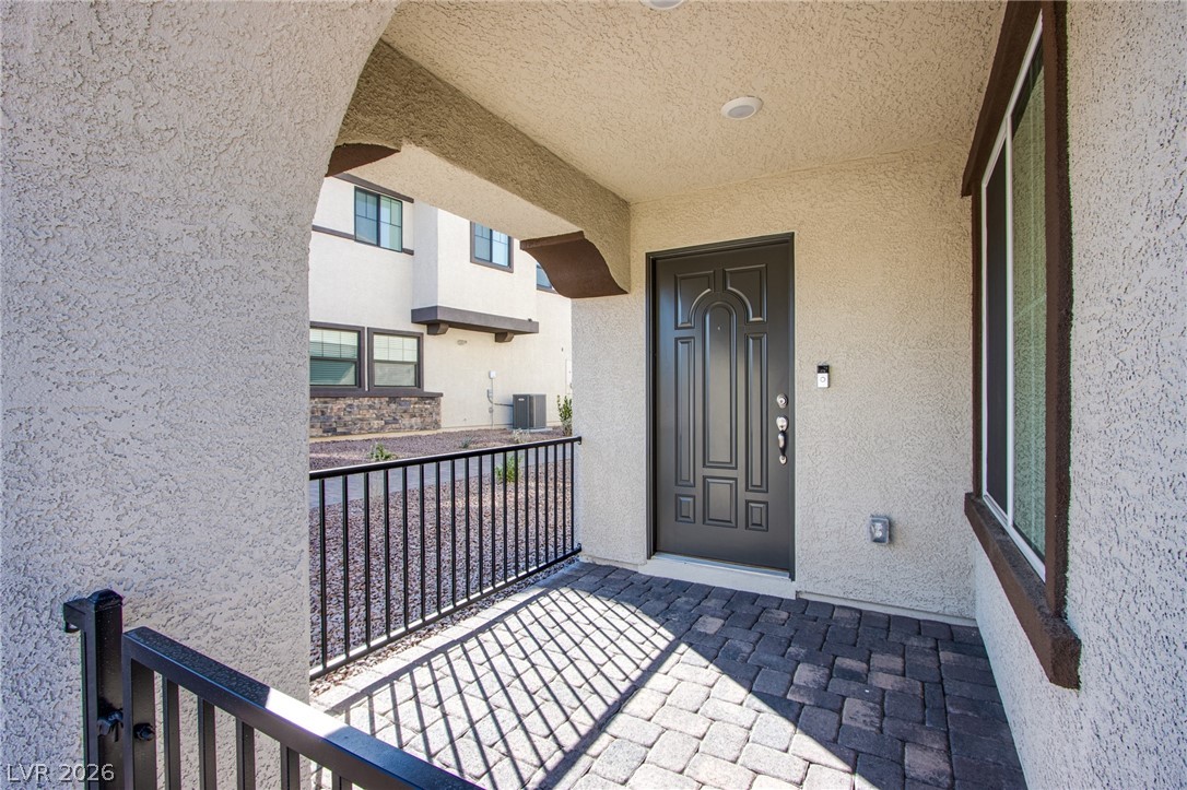 843 Watford Place