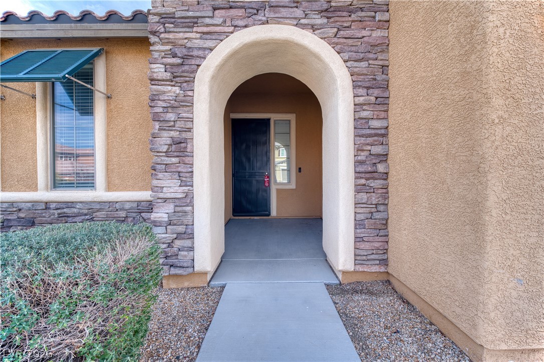 9221 Thunder Falls Court