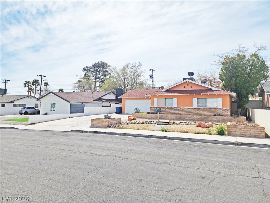 5409 Mountain View Drive