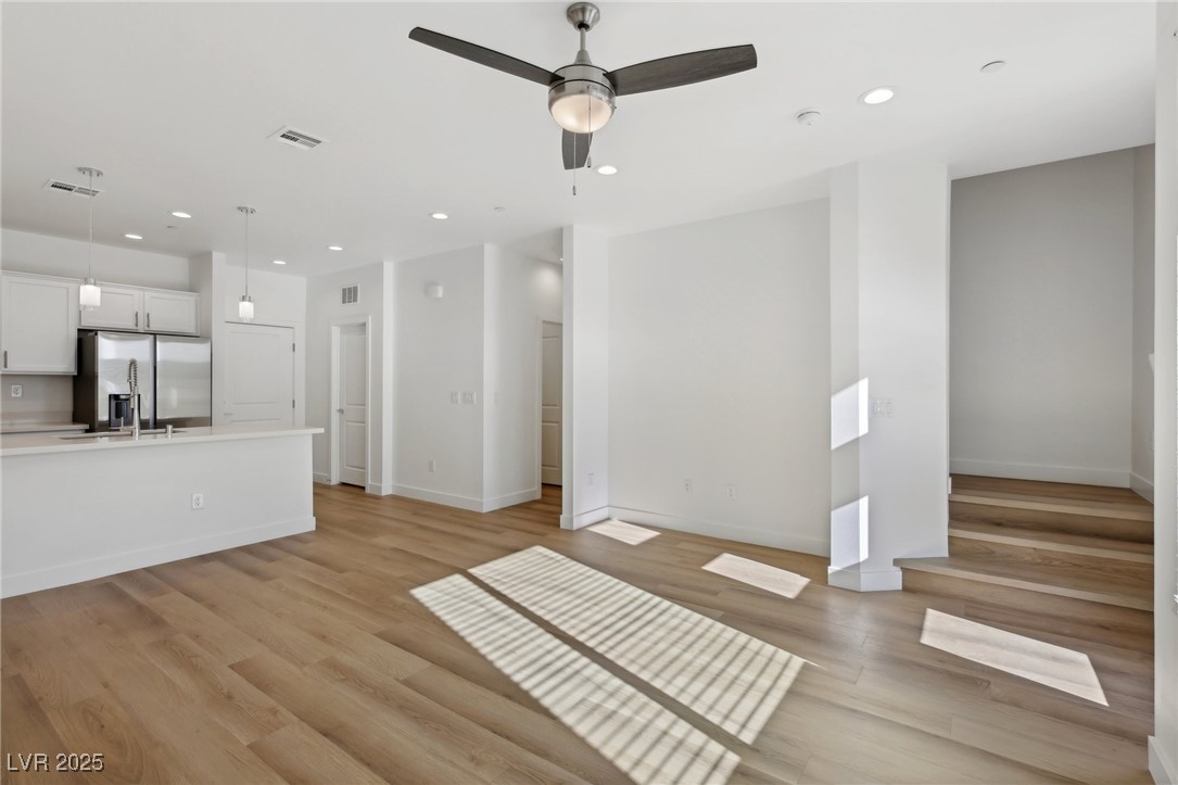 10511 Blossoming Hills Way