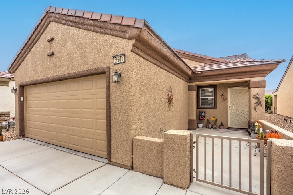 2509 Desert Sparrow Avenue
