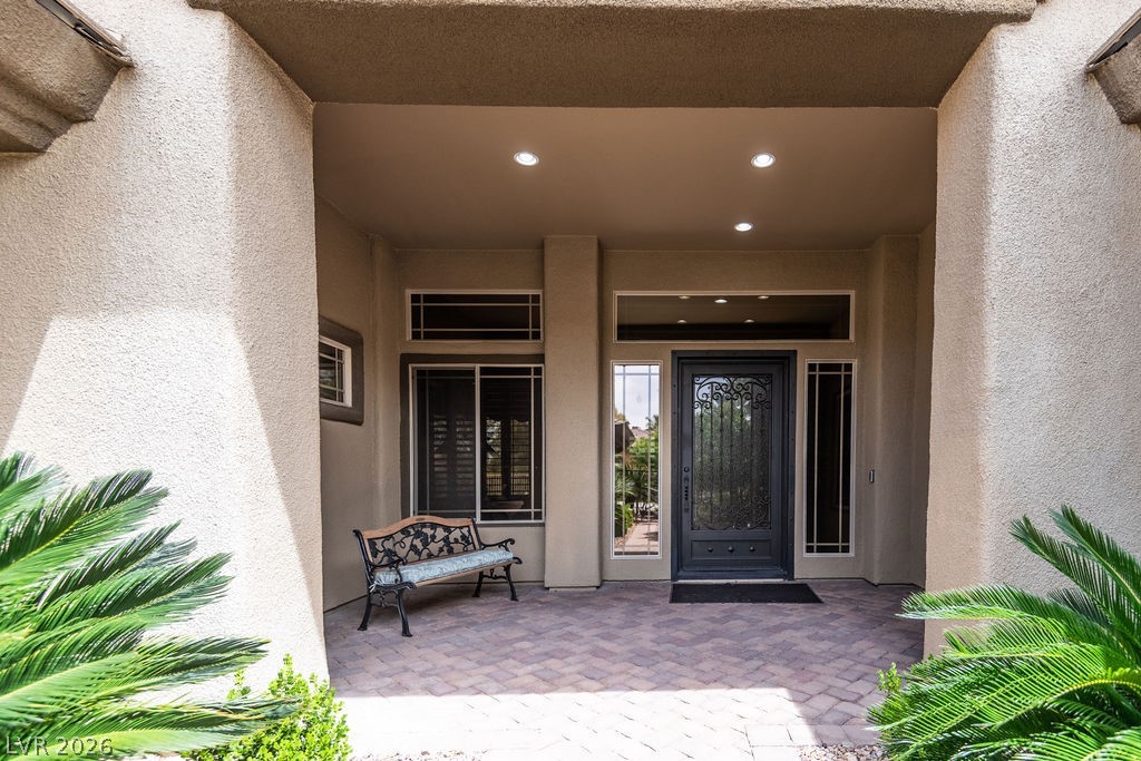16 Belfair Court