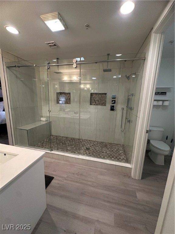 353 E Bonneville Avenue 449