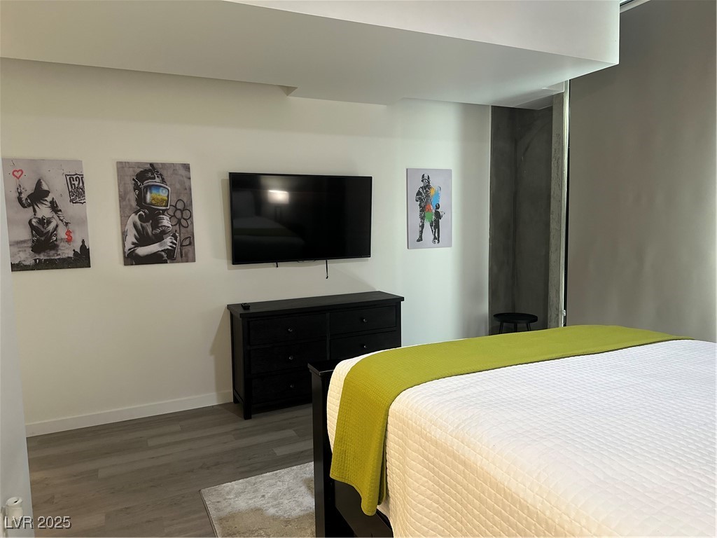 353 E Bonneville Avenue 449