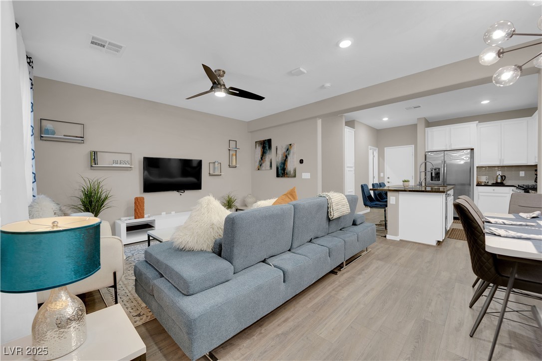 56 Lomita Heights Drive, Las Vegas, Nevada image 6