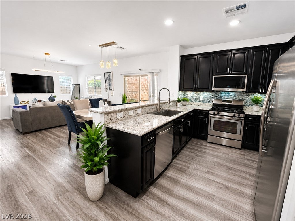7605 Reveal Court