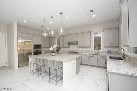 Photo of 8 Vista Outlook Street, Henderson, NV 89011 (MLS # 2740396)