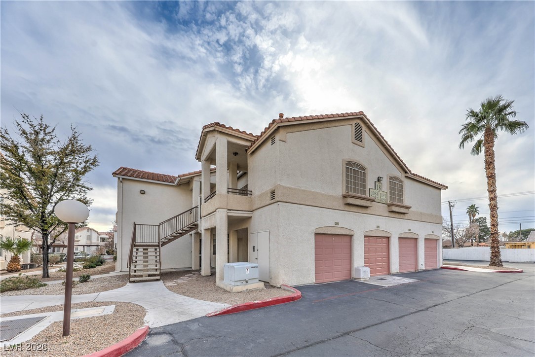 1405 S Nellis Boulevard 1091