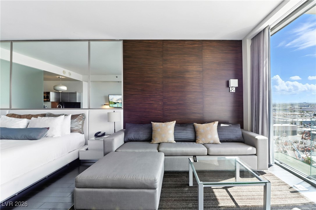 4381 W Flamingo Road 1003