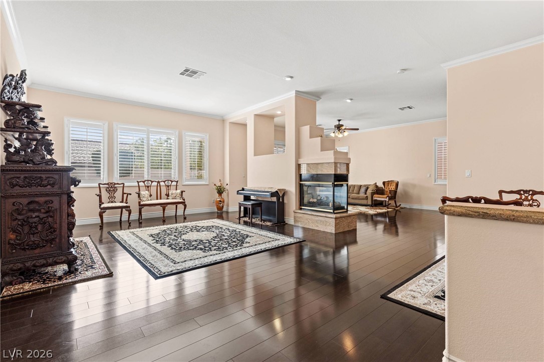 10601 Adamsong Avenue