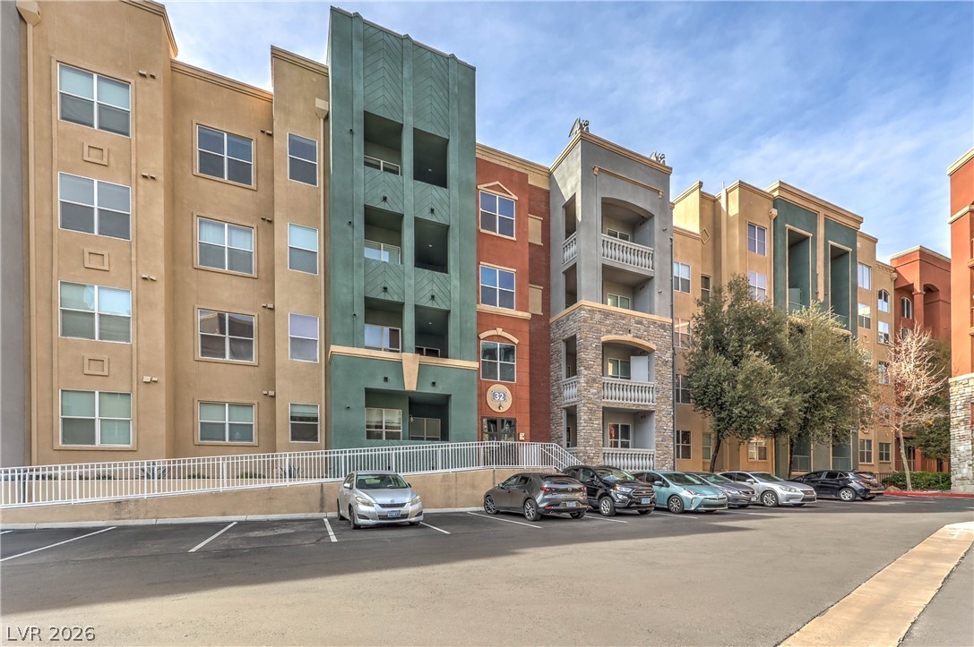 32 E Serene Avenue 319