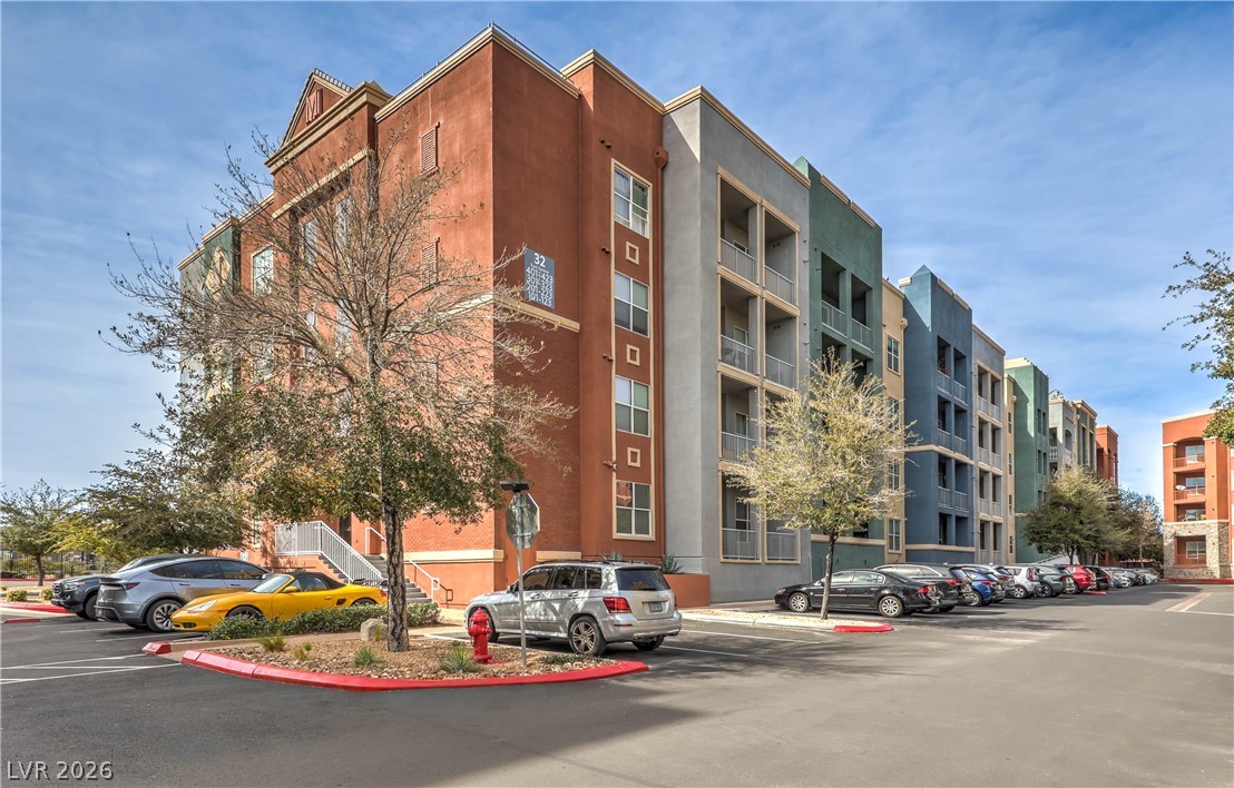 32 E Serene Avenue 319