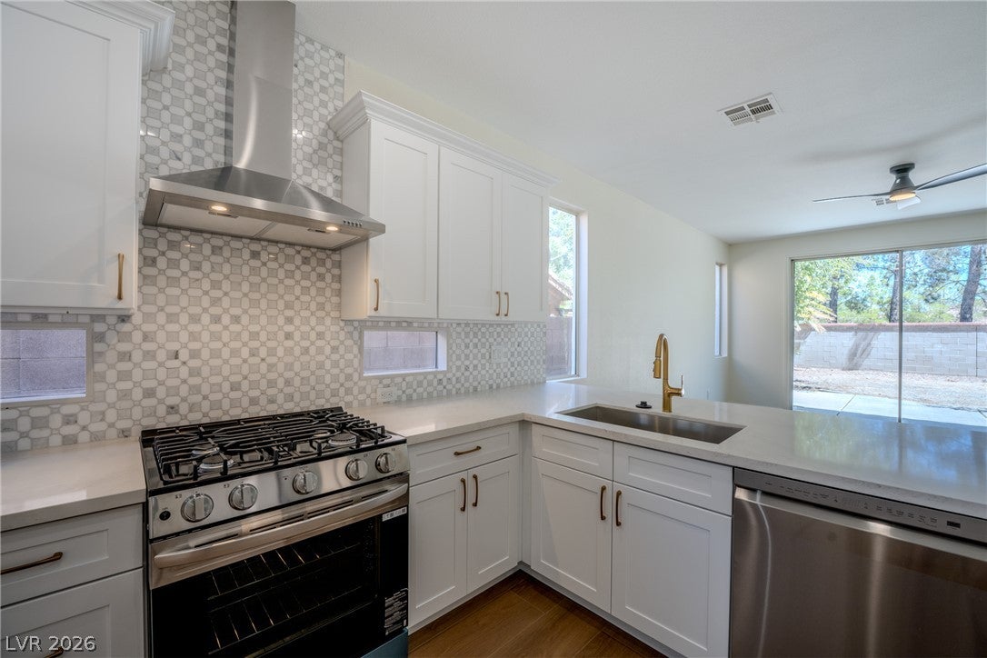 1832 Spring Summit Lane