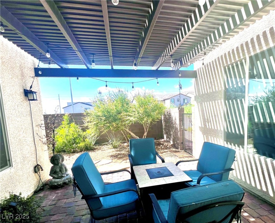 Las Vegas, Nevada 89129, United States, 3 Bedrooms Bedrooms, ,3 BathroomsBathrooms,Residential,Active,19740