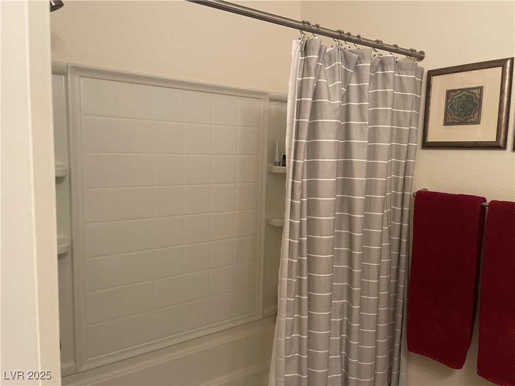 Las Vegas, Nevada 89129, United States, 3 Bedrooms Bedrooms, ,3 BathroomsBathrooms,Residential,Active,19740