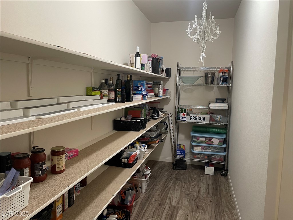 Las Vegas, Nevada 89129, United States, 3 Bedrooms Bedrooms, ,3 BathroomsBathrooms,Residential,Active,19740