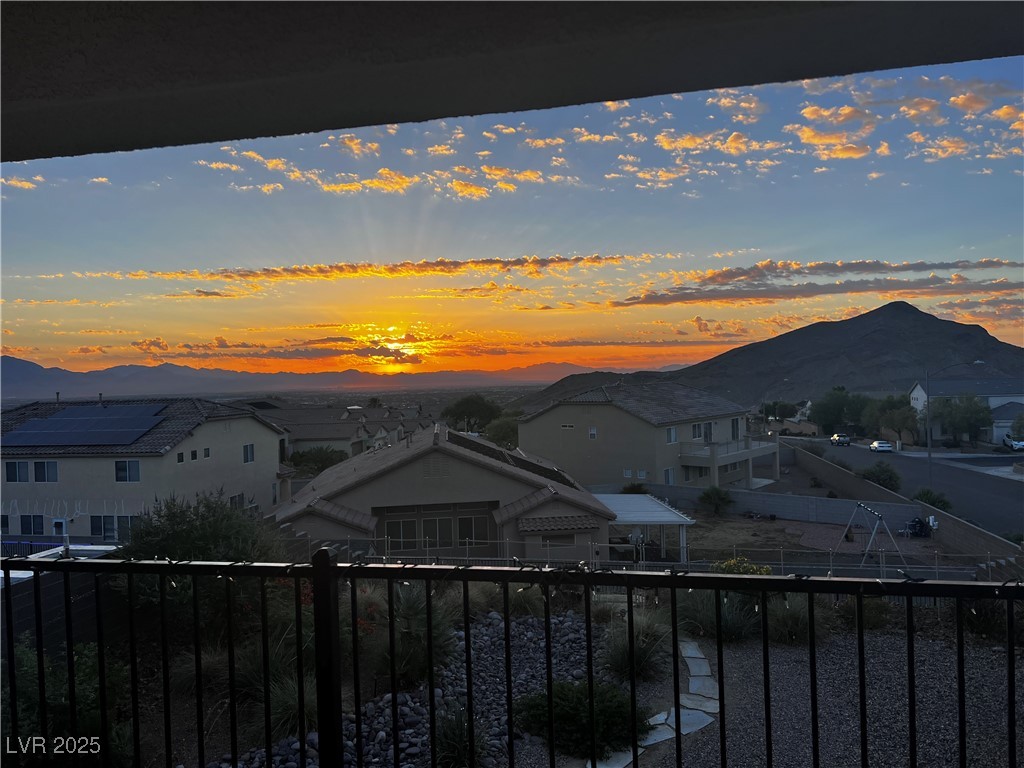 Las Vegas, Nevada 89129, United States, 3 Bedrooms Bedrooms, ,3 BathroomsBathrooms,Residential,Active,19740