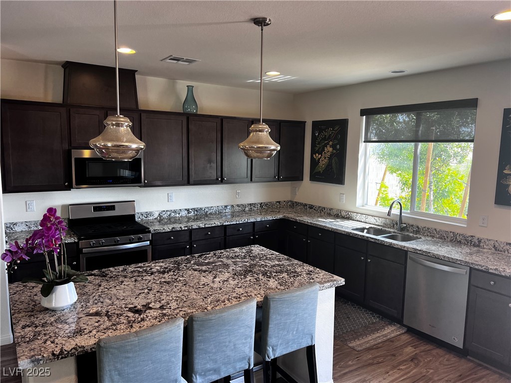 Las Vegas, Nevada 89129, United States, 3 Bedrooms Bedrooms, ,3 BathroomsBathrooms,Residential,Active,19740