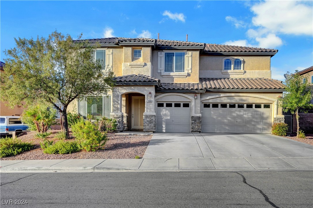 1040 Bonny Lake Court, Henderson, Nevada image 2