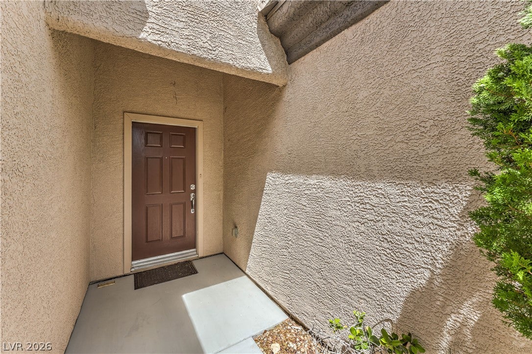 2542 Venus Star Street