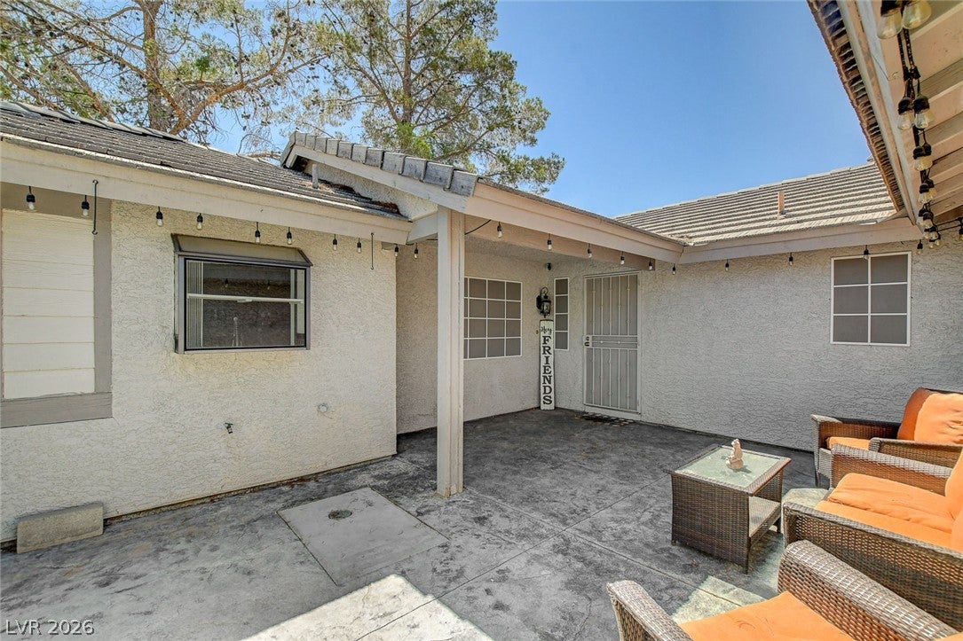 5877 Tippin Drive