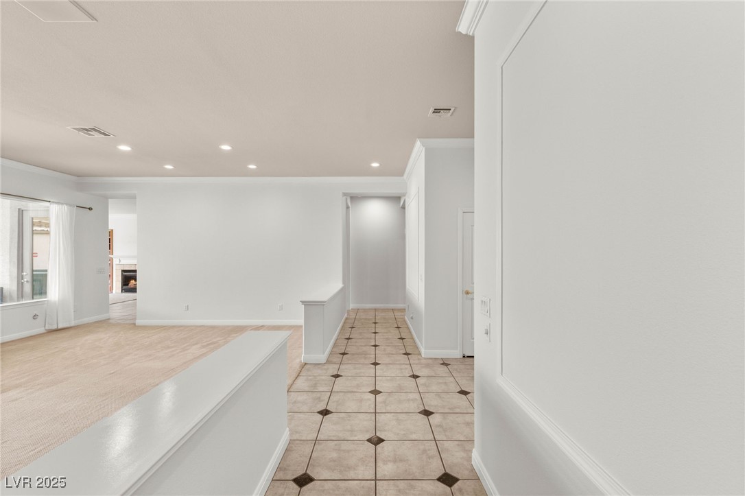 215 Great Gable Drive, Las Vegas, Nevada image 5