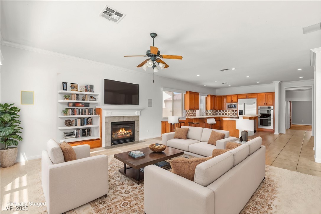 215 Great Gable Drive, Las Vegas, Nevada image 17