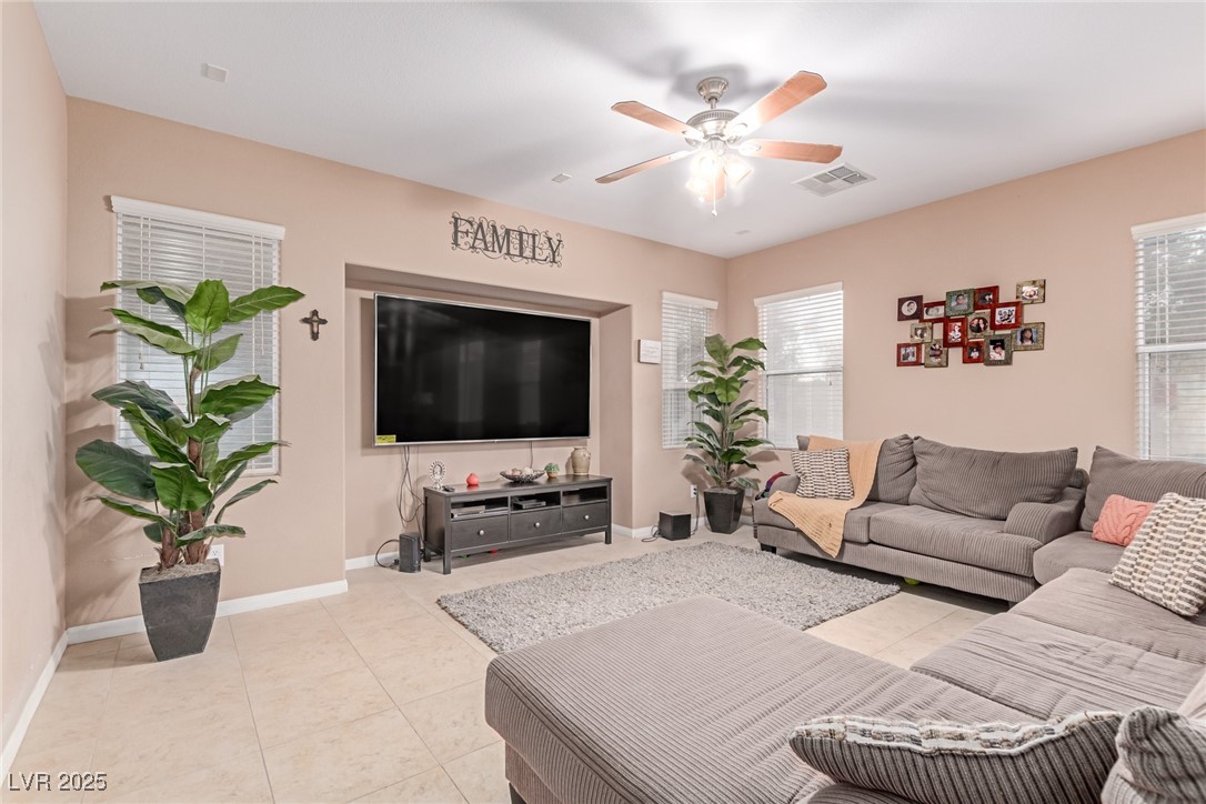 6954 Jacksboro Court, North Las Vegas, Nevada image 8