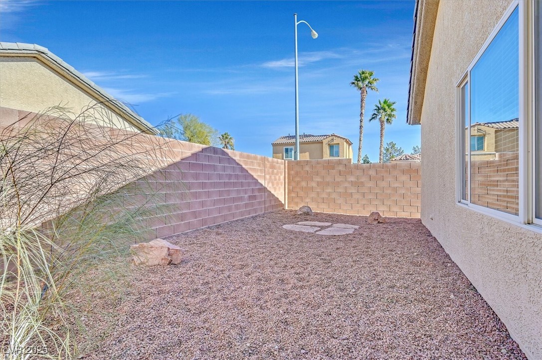 2812 Dotted Wren Avenue, North Las Vegas, Nevada image 23