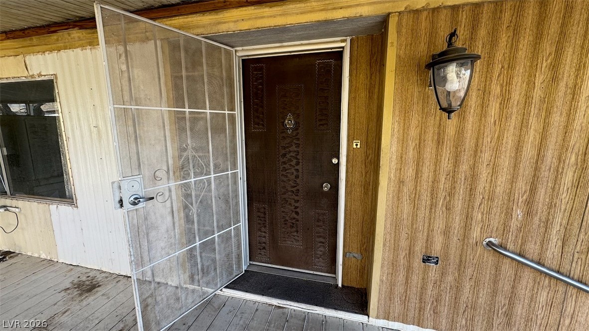 6093 Bryce Canyon Avenue