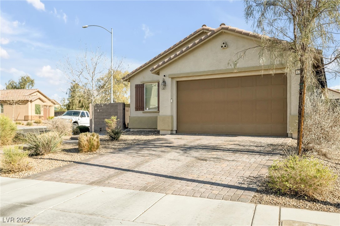 6318 Amber Sunrise Street, North Las Vegas, Nevada image 4