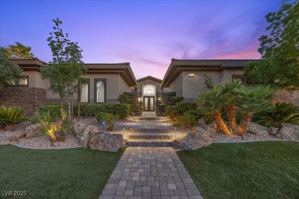 8075 Palm Cove Court