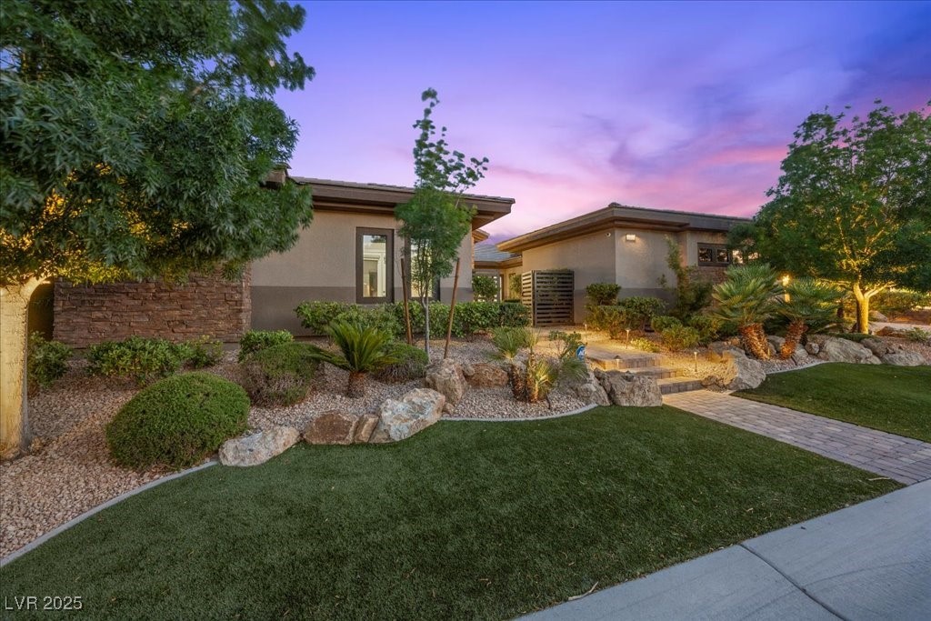 8075 Palm Cove Court