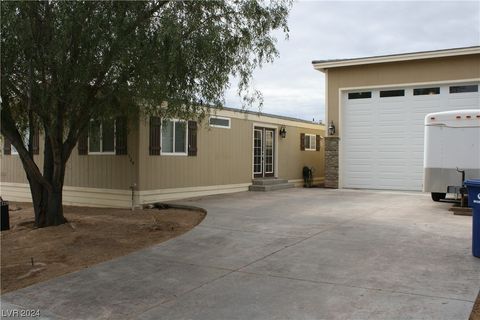 Manufactured Home in Boulder City NV 1320 Aspen Drive.jpg