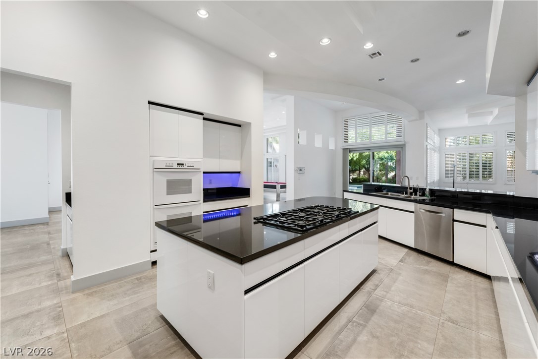 2212 Point Rock Lane