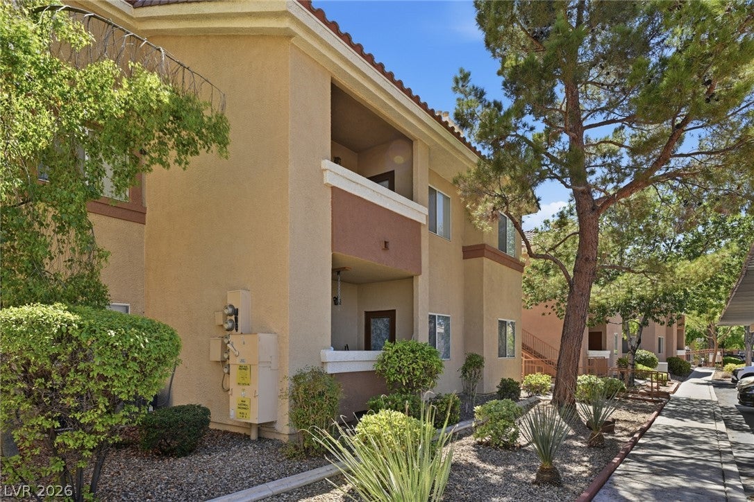 1050 E Cactus Avenue 2006