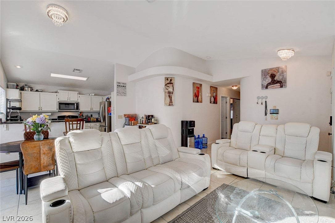 8113 N Hercules Drive