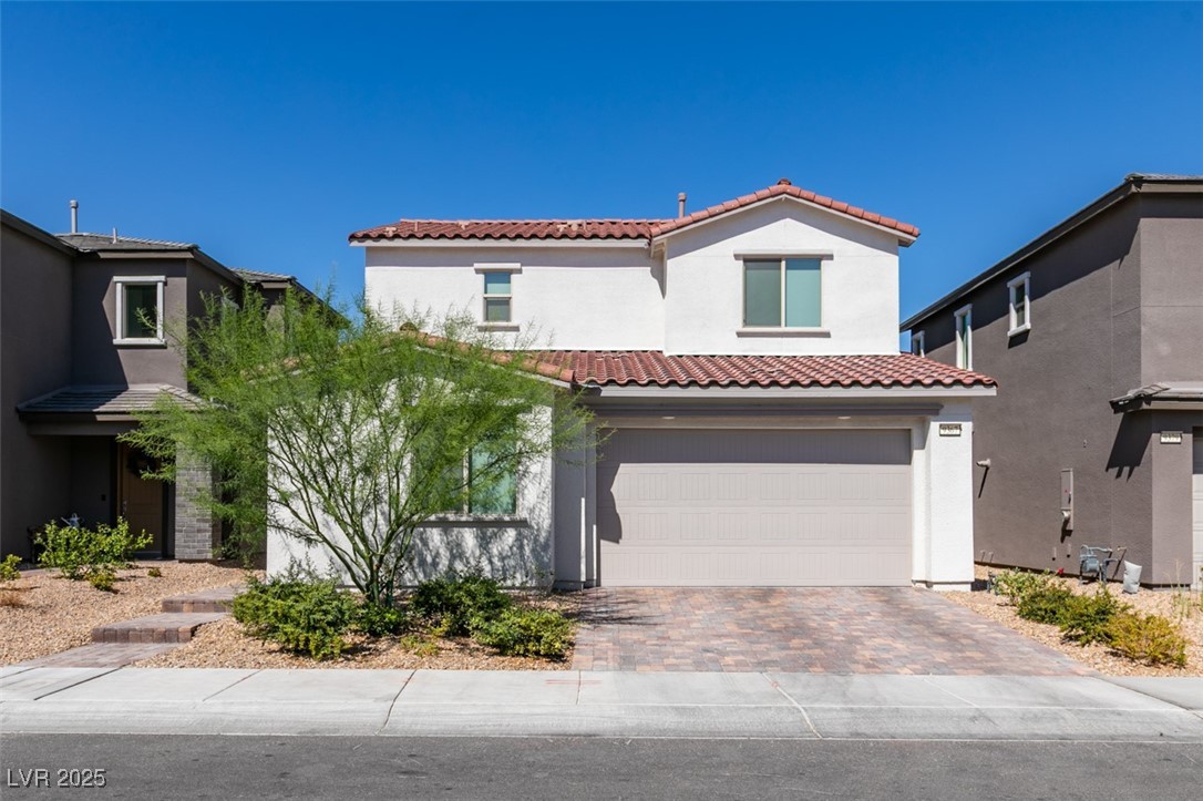 Las Vegas, Nevada 89143, United States, 4 Bedrooms Bedrooms, ,3 BathroomsBathrooms,Residential,Active,190695