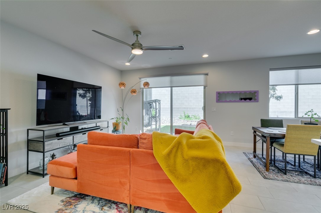 Las Vegas, Nevada 89143, United States, 4 Bedrooms Bedrooms, ,3 BathroomsBathrooms,Residential,Active,190695