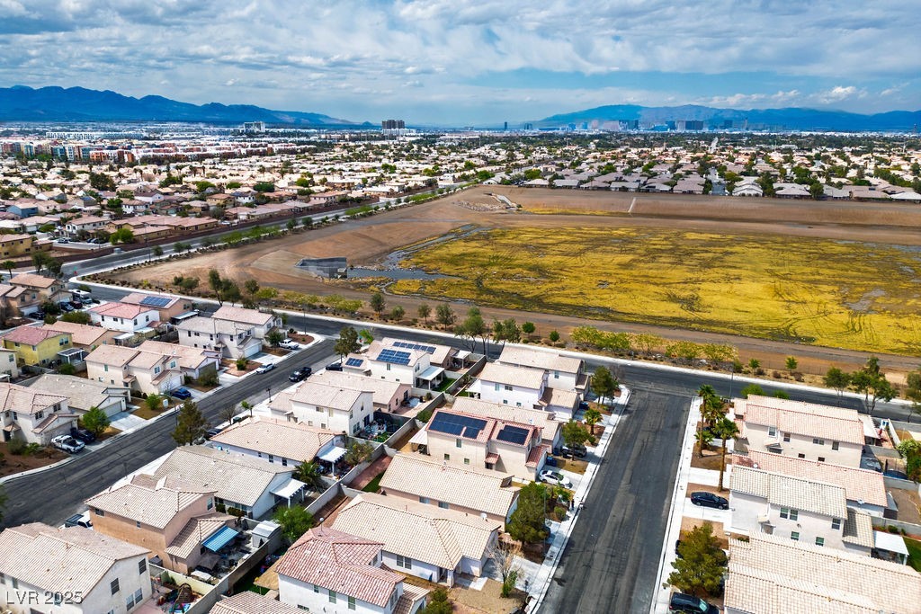 Las Vegas, Nevada 89123, United States, 3 Bedrooms Bedrooms, ,2 BathroomsBathrooms,Residential,Pending,125540